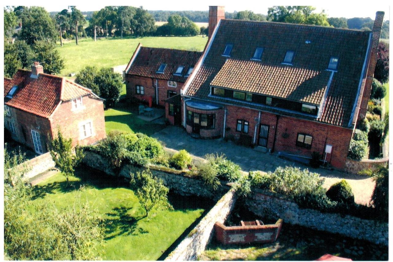 Dairy Cottage Cockley Cley Exterior foto